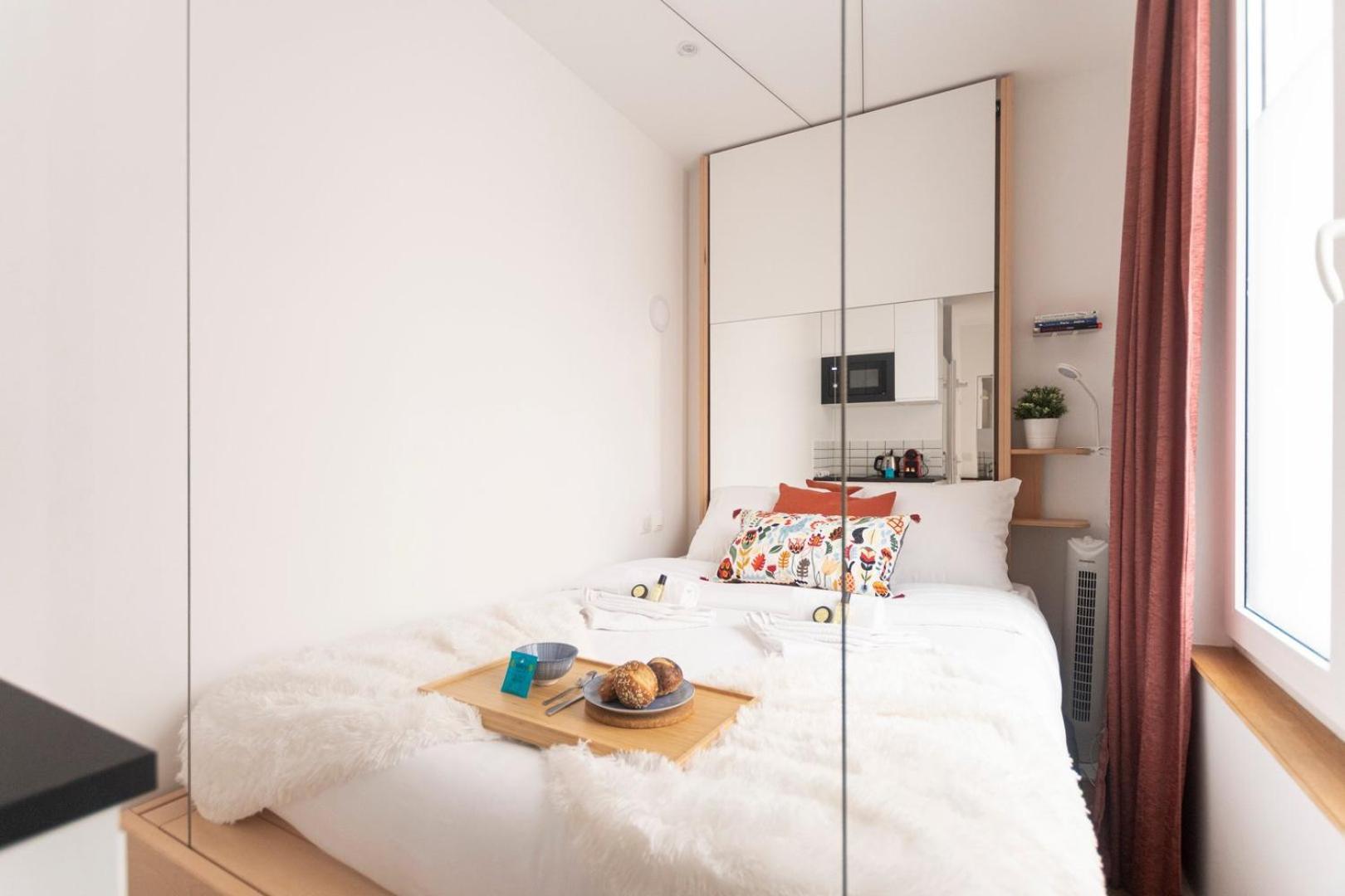 Super Central Mini Studio - 2 Pax, Murphy Bed Parijs Buitenkant foto