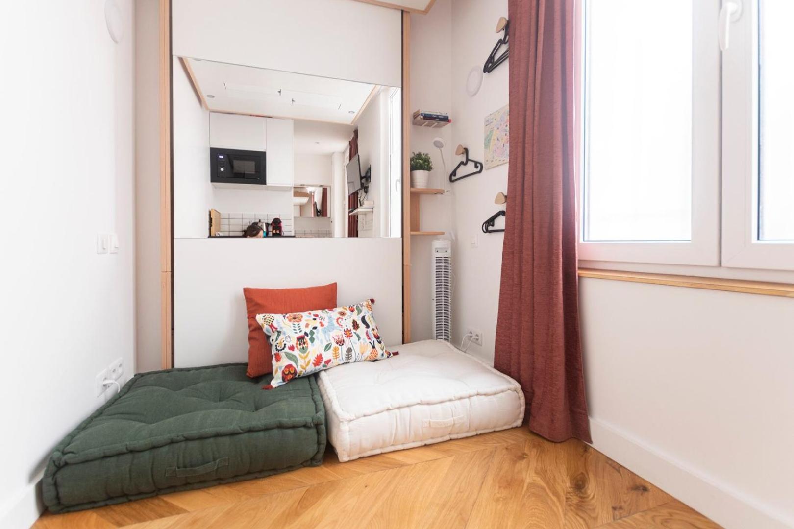 Super Central Mini Studio - 2 Pax, Murphy Bed Parijs Buitenkant foto