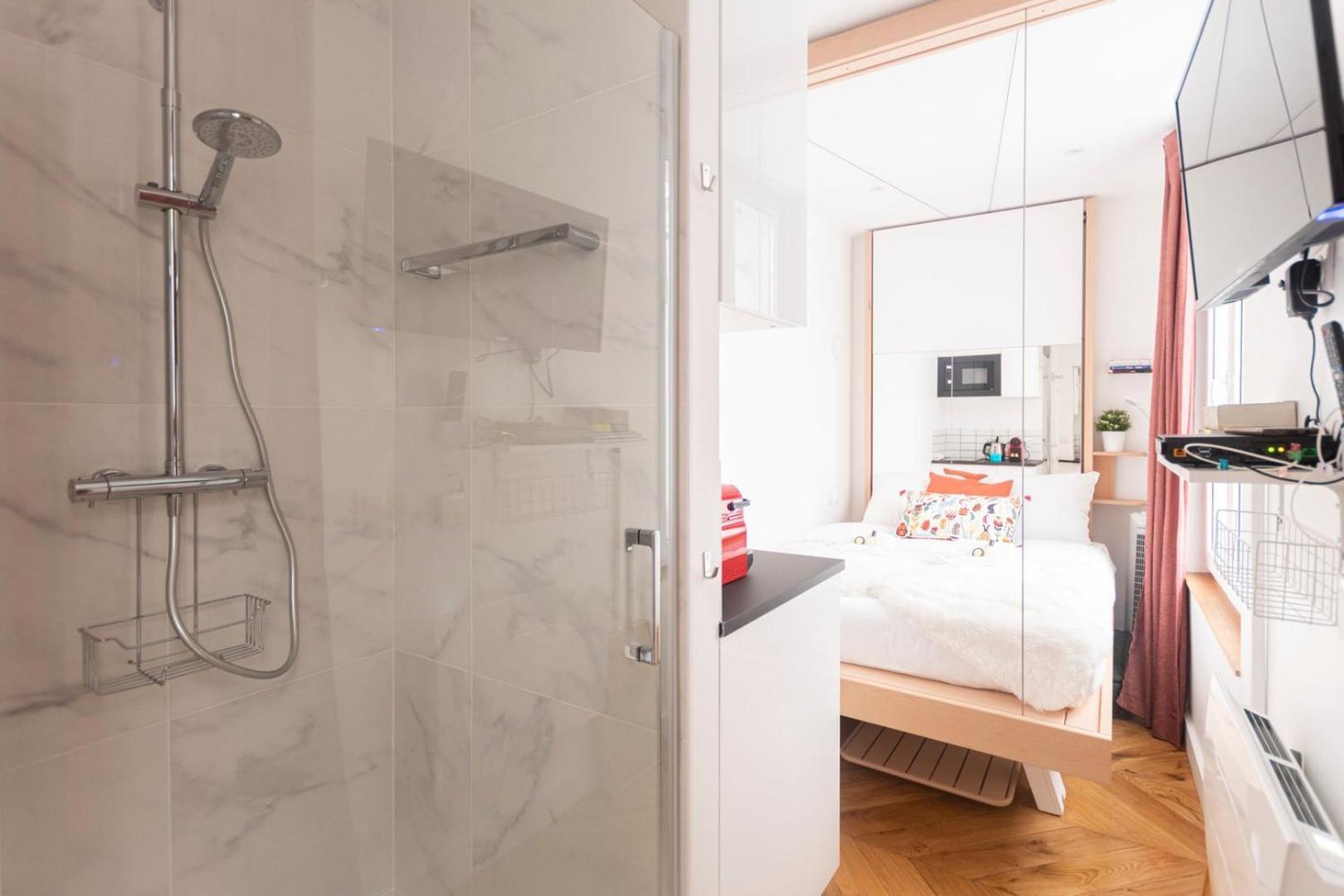 Super Central Mini Studio - 2 Pax, Murphy Bed Parijs Buitenkant foto